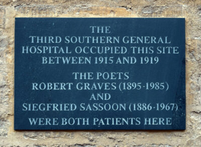 Plaque commemorating Somerville’s role as a hospital in the Great War