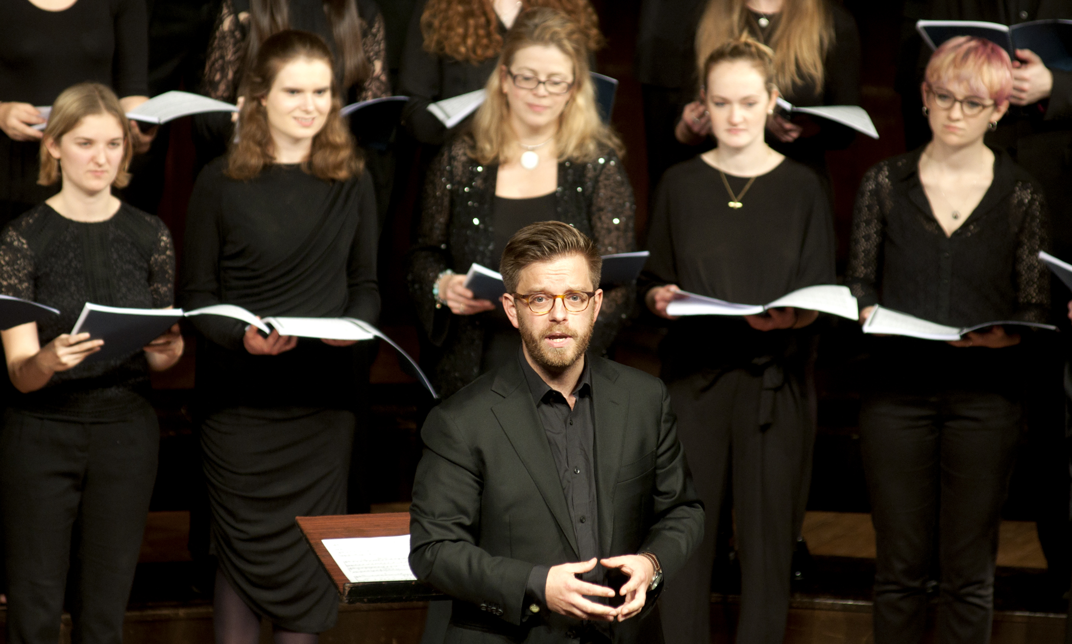 About Chapel Choir Tour India Tour Mumbai Concert Will dawes address audience