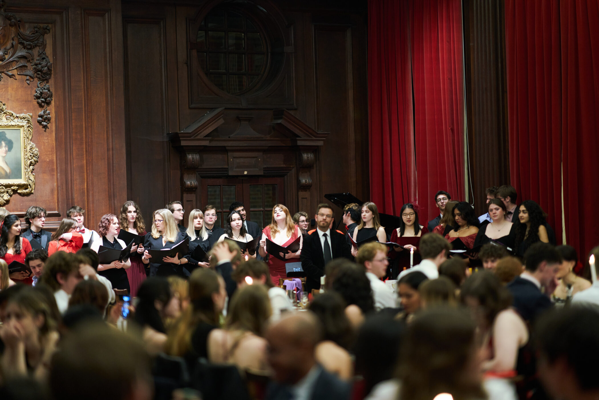 The choir singing at the Foundation Day Dinner