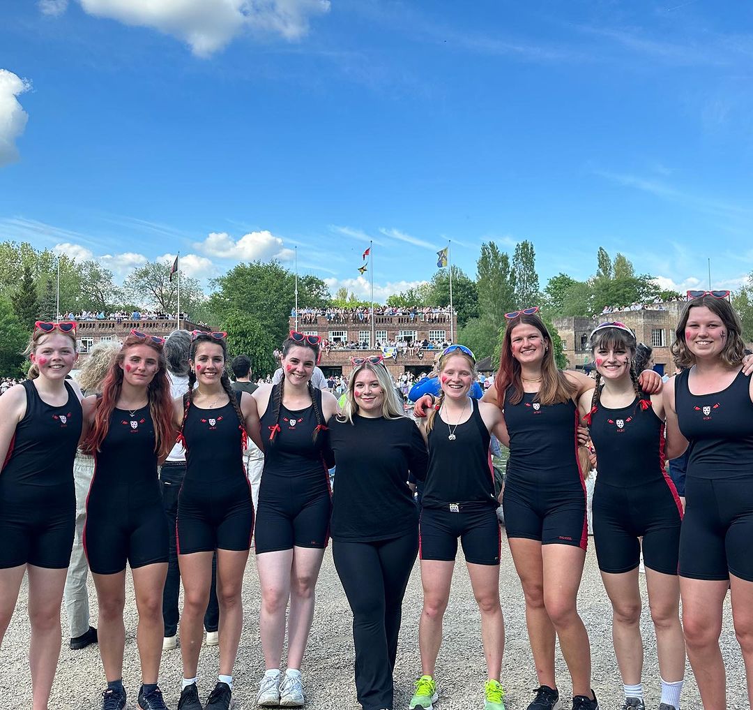 W1 Women's First Boat