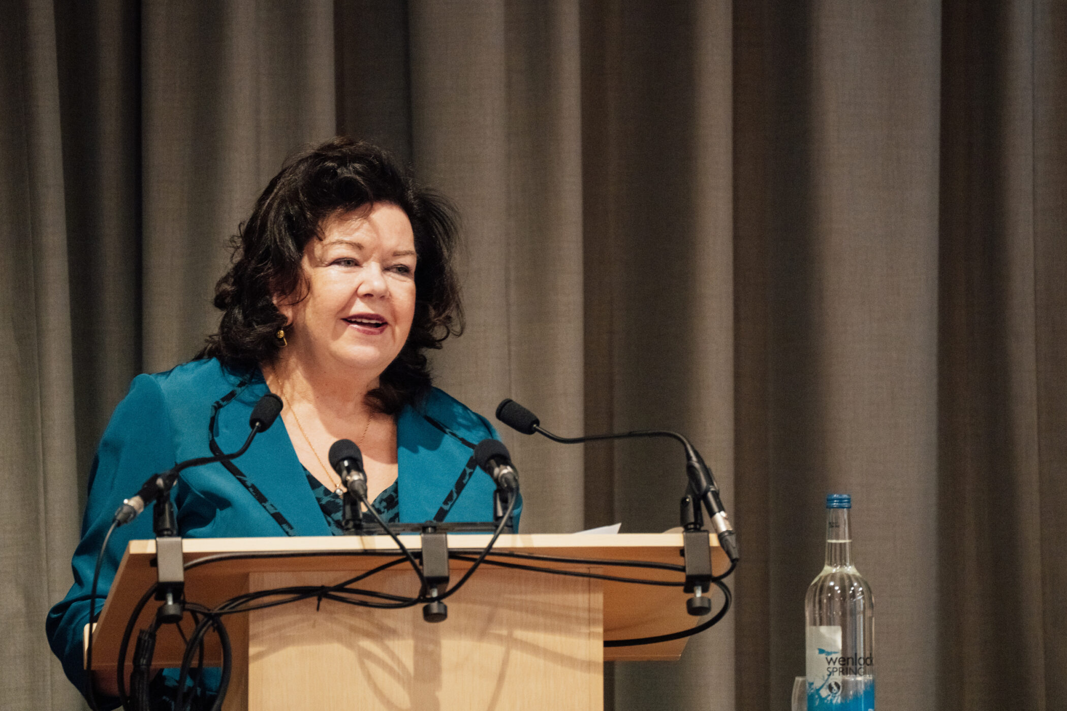 Dame Karen takes to the stage